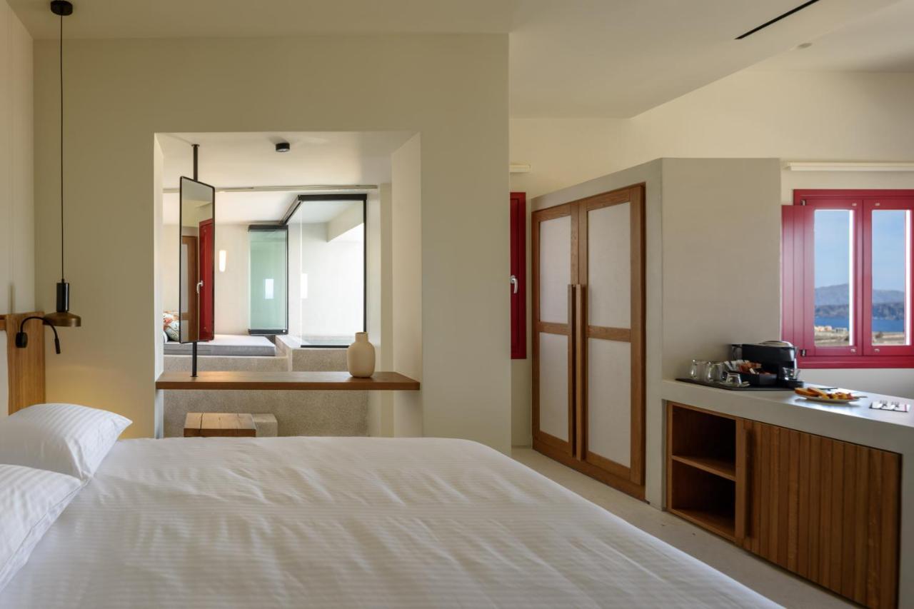 Potnia Theron Suites Akrotiri  Exterior photo